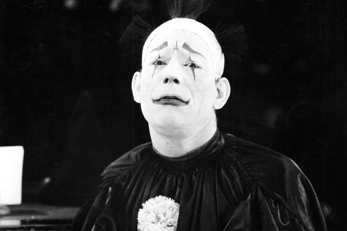 He Who Gets Slapped solo 1200x800