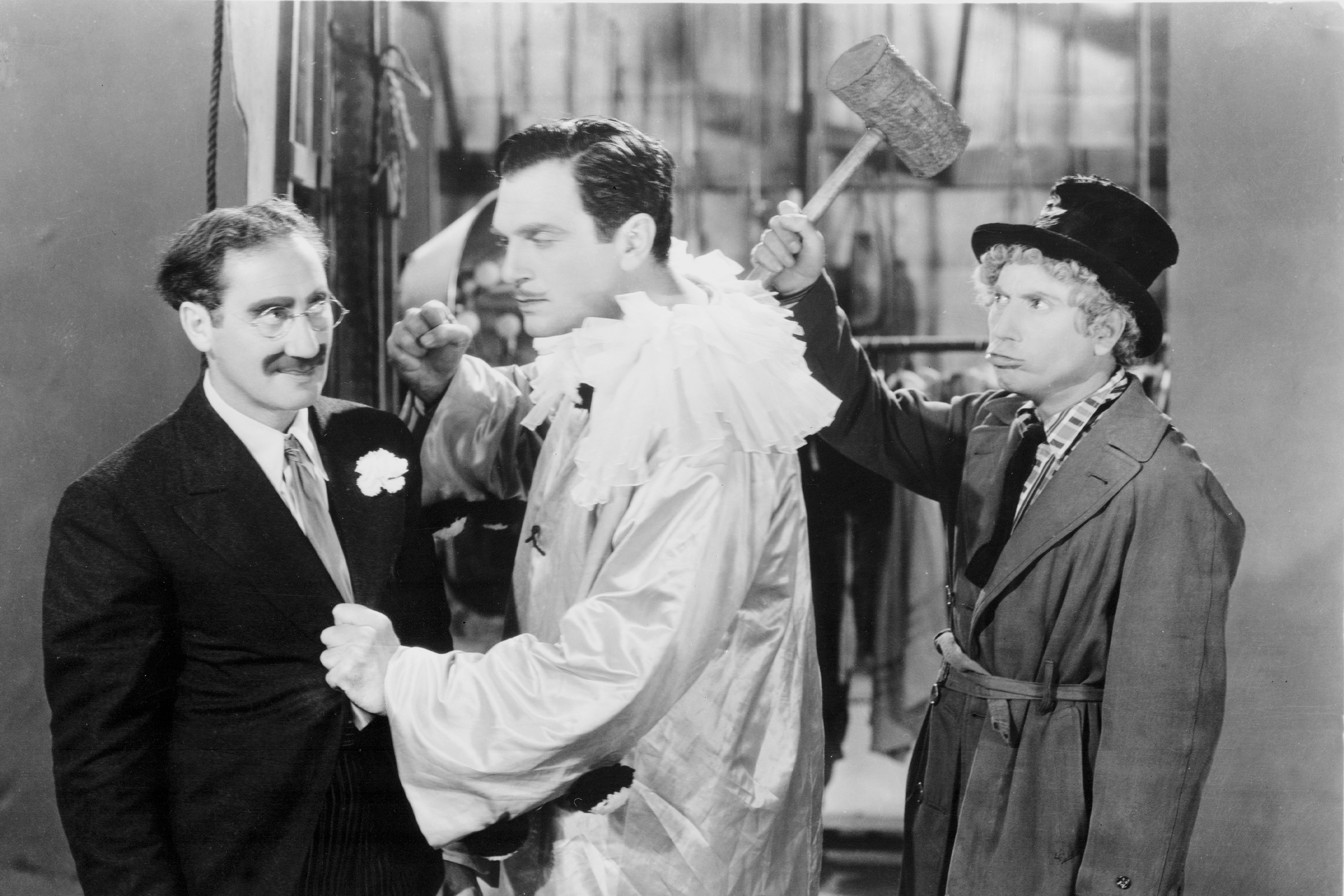 A Night at the Opera Mallet - 3000x2000